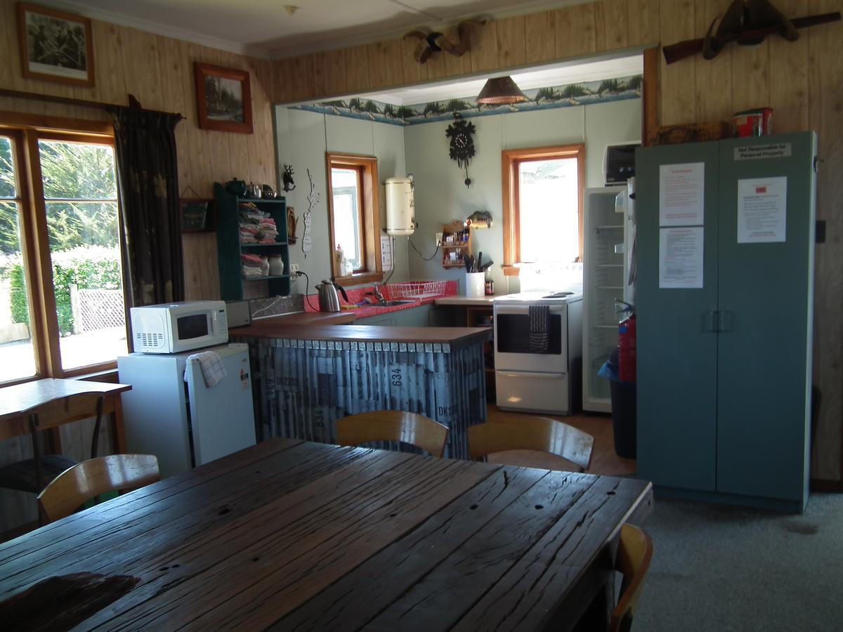 Mountains Edge Cabins Monowai Zewnętrze zdjęcie