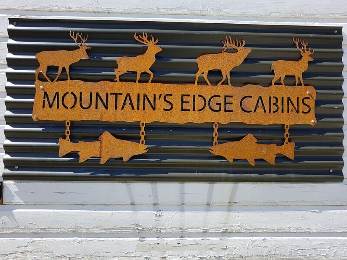 Mountains Edge Cabins Monowai Zewnętrze zdjęcie